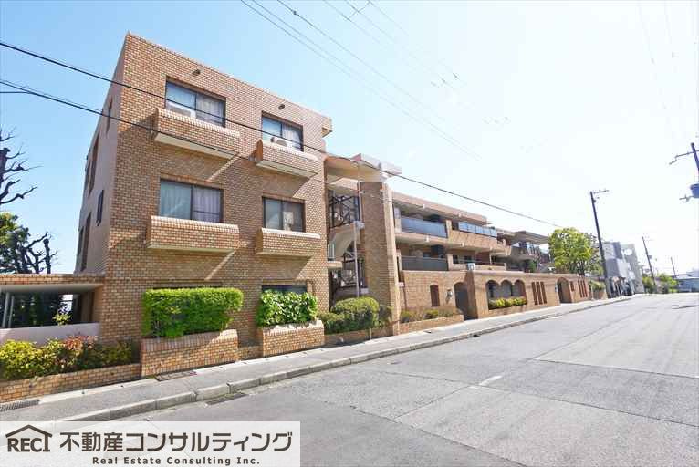 イトーピア芦屋川の外観