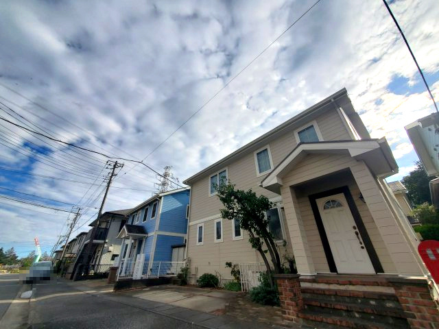 南平野５丁目戸建の外観|★都市ガス★温水洗浄便座★エアコン★3口IHコンロ★追炊★