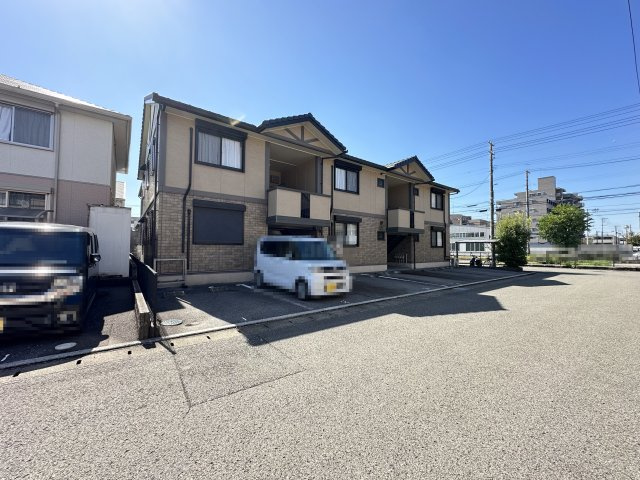 ブルージュ北久保の外観