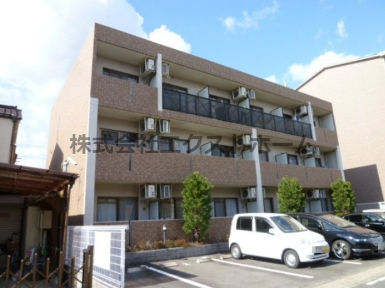 ヴィラ９９の駐車場