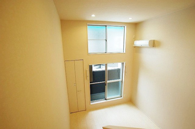 【居間・リビング】 | HPに初期費用掲載「プライスホーム」で検索！ピエス千早B