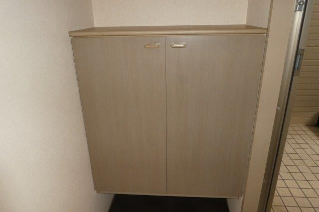ME福島Bの玄関|シューズボックス