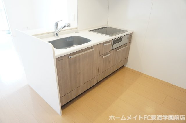 菊池郡菊陽町大字津久礼のアパートのキッチン