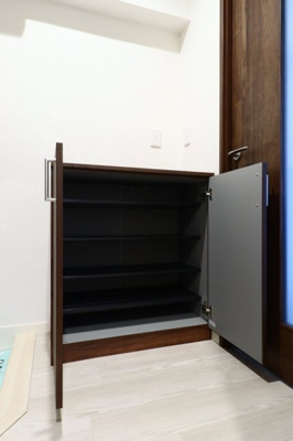 【収納】 | 秀和目黒駅前レジデンス | 靴入