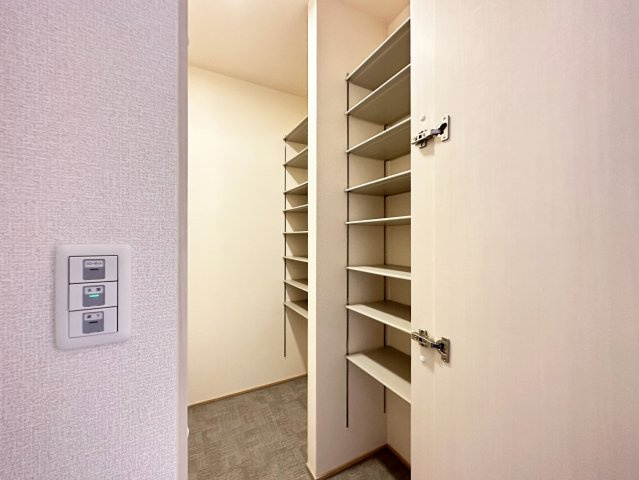 ホームインプラスの収納