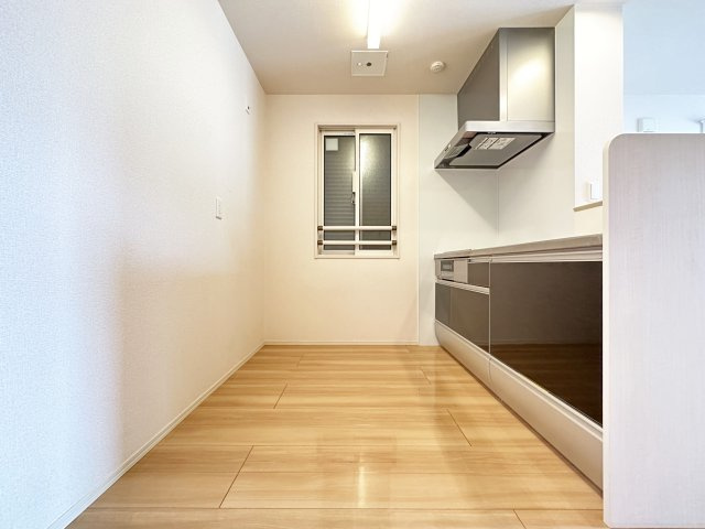 ホームインプラスの居間・リビング