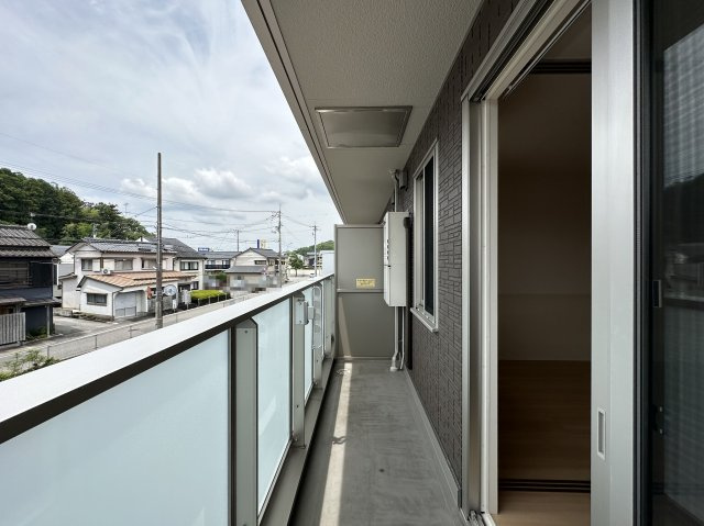 ホームインプラスのバルコニー
