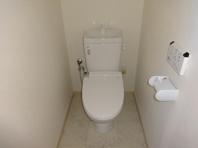 【トイレ】 | Calm.esⅡ～カルムエスⅡ～ | 温水洗浄暖房便座