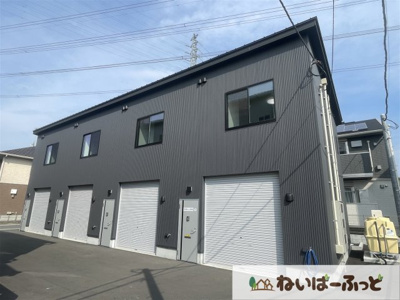 【外観】 | 生実町貸事務所 | 近くには、千葉で有名な『としまや弁当』があります。