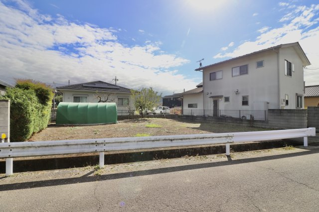 足利市利保町の売地の外観