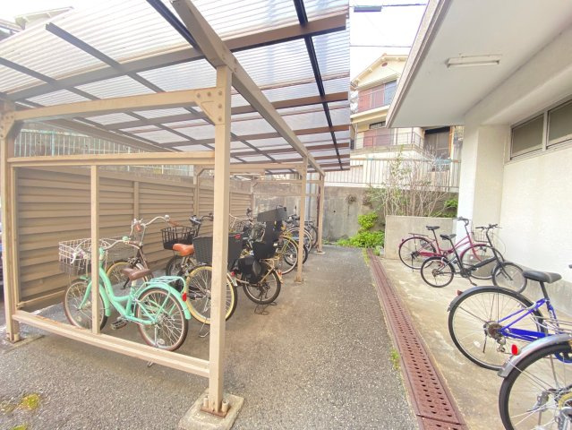 サムティ南多聞台のその他共用部分|駐輪場☆神戸市垂水区　サムティ南多聞台　賃貸☆
