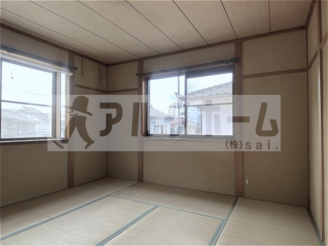 国分本町4LDK戸建の和室