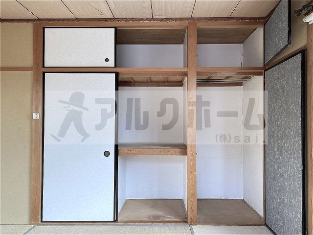 国分本町4LDK戸建の収納