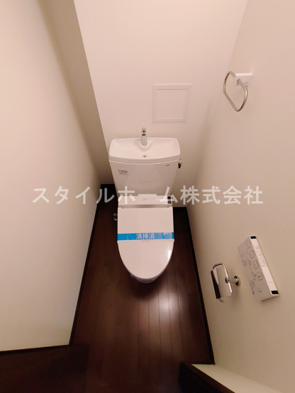 【トイレ】 | ペコラ広小路 | 別部屋写真です。