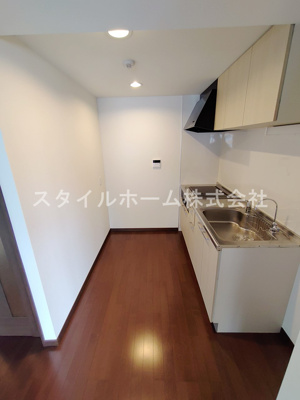 【内装】 | ペコラ広小路 | 別部屋写真です。