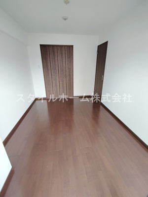 【居間・リビング】 | ペコラ広小路 | 別部屋写真です。