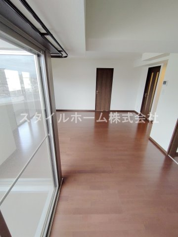 【居間・リビング】 | ペコラ広小路 | 別部屋写真です。