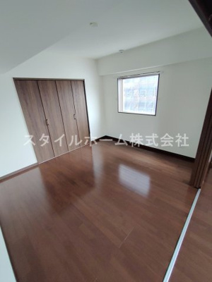 【居間・リビング】 | ペコラ広小路 | 別部屋写真です。