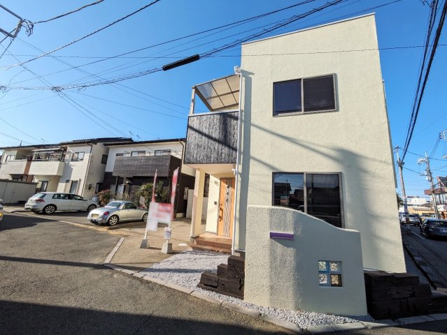 高崎市江木町の前面道路含む現地写真|閑静な住宅街で、駐車も焦らず出来ます♪