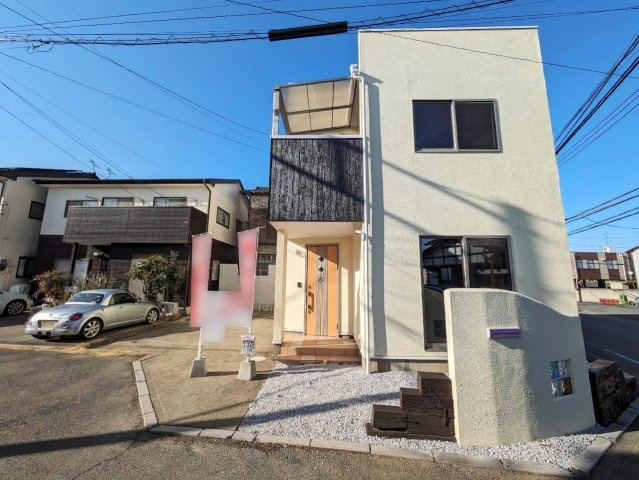 高崎市江木町の前面道路含む現地写真|駐車スペース２台可◎