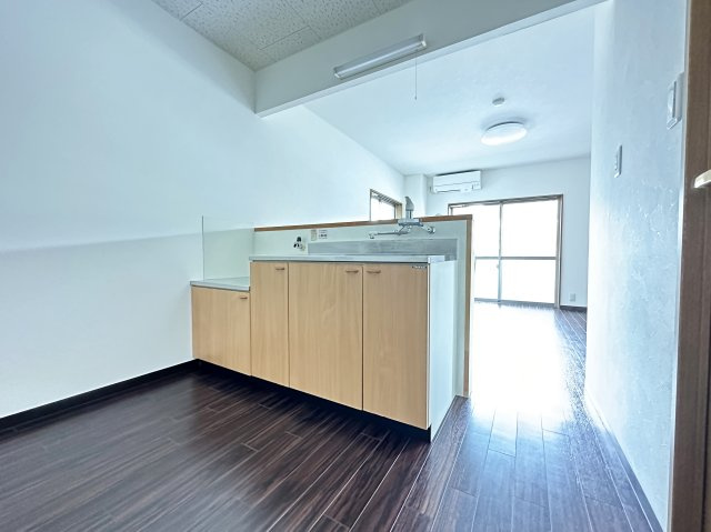 グランパレスパゴダの居間・リビング