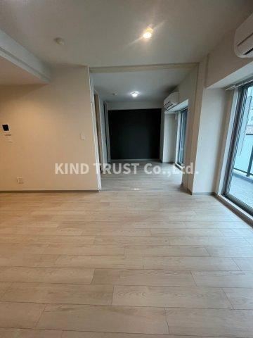 En Nakazakiの居間・リビング|おしゃれなリビングです