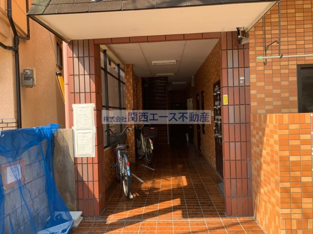【エントランス】 | ラフィーヌダイミツ