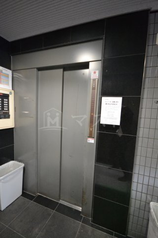 デイズハイツ境川のロビー