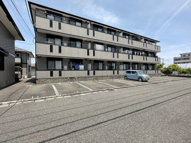 ヴィレッジ札場 A棟