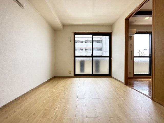 ヴィレッジ札場 A棟の内装