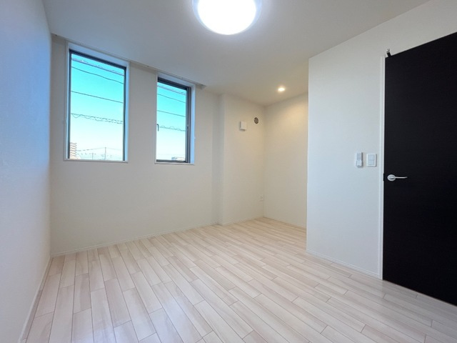 シャディの寝室