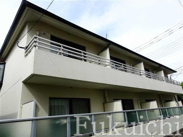 ビコーハイム学芸の外観