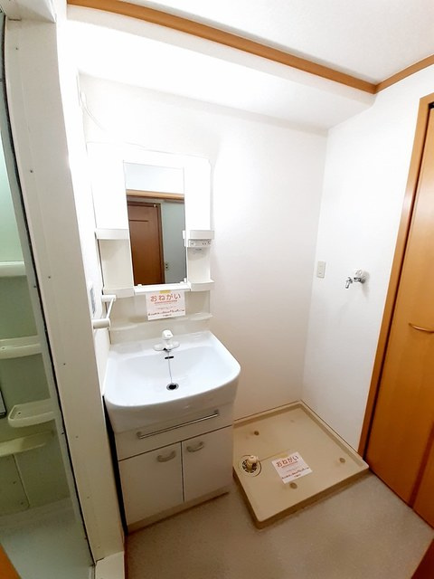 クレメント・ヒルの洗面所|洗面所