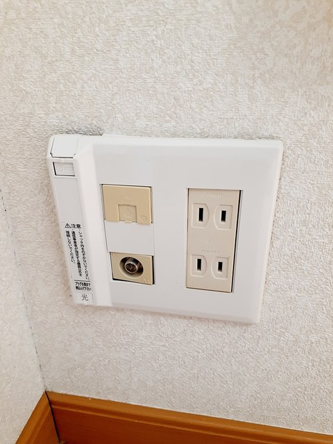 クレメント・ヒルのその他|その他