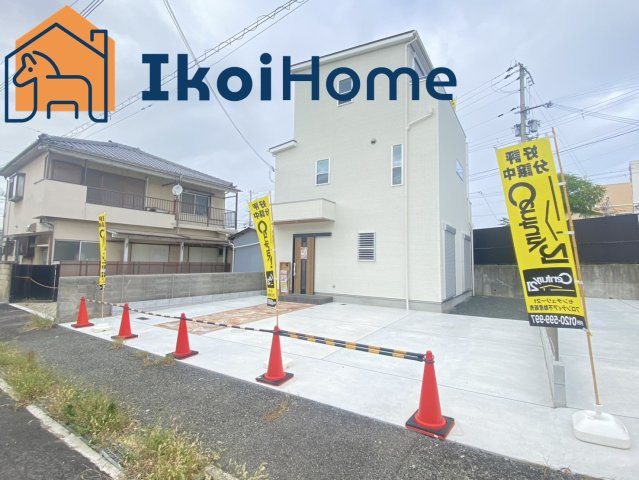 明石市大蔵町　新築一戸建　B号地の駐車場|山電「大蔵谷」駅徒歩6分　JR朝霧駅徒歩14分　大蔵海岸徒歩1分
中崎小学校徒歩9分　大倉中学区徒歩21分　いい立地