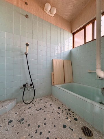 【浴室】 | 香芝市狐井　中古戸建 | お風呂♪