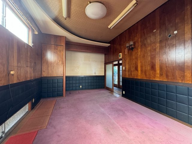 【洋室】 | 香芝市狐井　中古戸建 | 洋室♪