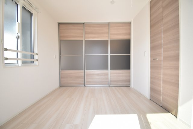D-room塚口町の洋室