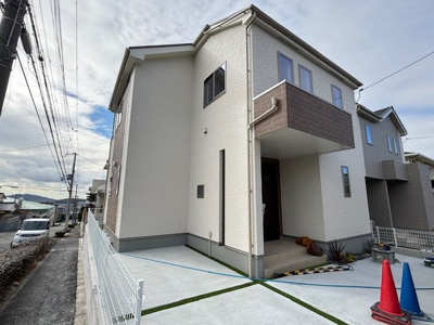 【外観】 | 神戸市須磨区白川台5丁目　新築戸建2号棟　仲介手数料無料！ | 外観は落ち着いています