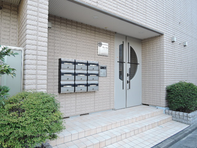 【エントランス】