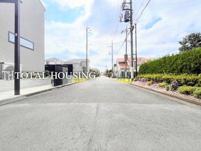 【前面道路含む現地写真】 | 立川市若葉町2丁目　未入居戸建　全1棟