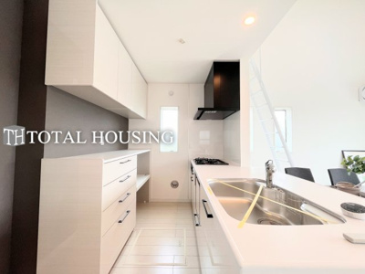 【キッチン】 | 立川市若葉町2丁目　未入居戸建　全1棟