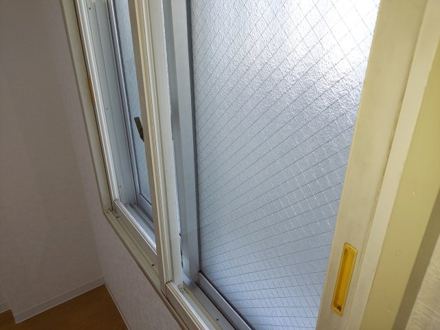 カルム伊丹緑ヶ丘の洋室|洋室約4.3帖　２重サッシ