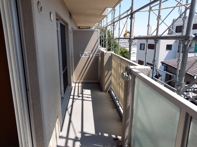 カルム伊丹緑ヶ丘のバルコニー|南側バルコニー