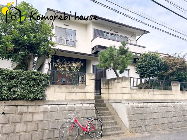 上尾市大字原市　中古戸建ての外観|きれいな外観です