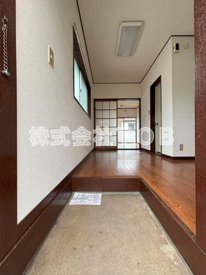 【玄関】 | ビラ三枝