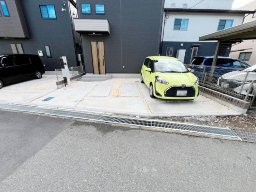 祝：成約済み　八王子市　大和田町　新築戸建て　６期の駐車場|駐車２台以上可能な八王子市の戸建です。～仲介手数料無料☆八王子ひなた不動産～八王子市大和田町　新築戸建て