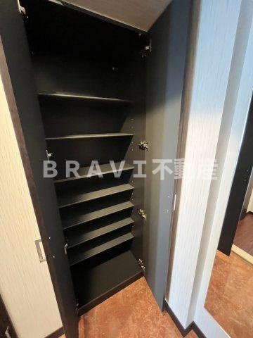 プレジオ松屋町　BRAVI不動産の収納|【プレジオ松屋町】収納スペース豊富です