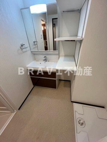 プレジオ松屋町　BRAVI不動産の洗面所|【プレジオ松屋町】脱衣スペースもあります