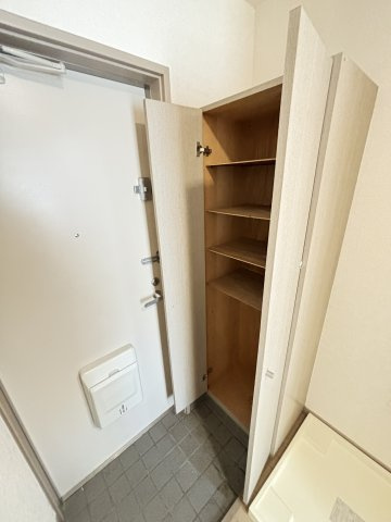 下山手コートの収納